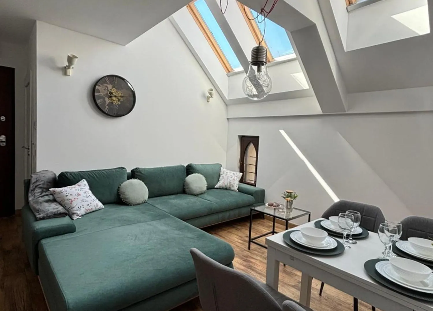 Moonlight Apartment Cracow Krakow Poland